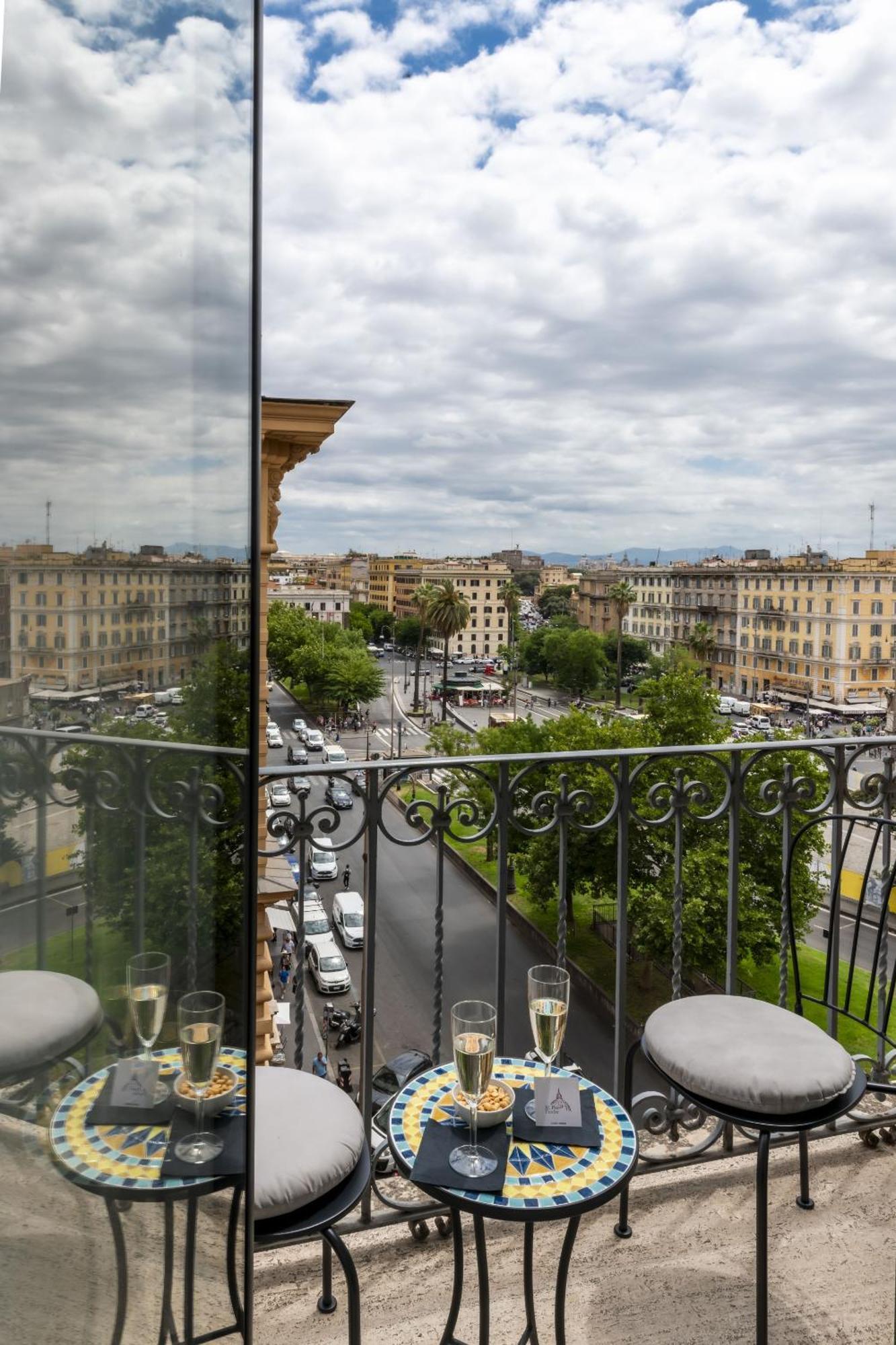 St Peter Twelve Bed & Breakfast Roma Eksteriør bilde